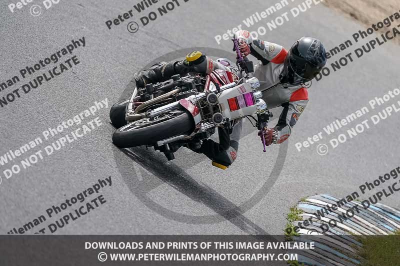 enduro digital images;event digital images;eventdigitalimages;lydden hill;lydden no limits trackday;lydden photographs;lydden trackday photographs;no limits trackdays;peter wileman photography;racing digital images;trackday digital images;trackday photos